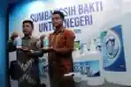 Berani Bersahabat Dengan Corona, Perisai Covid-19 Sebar Seribu Liter Cairan Probiotik