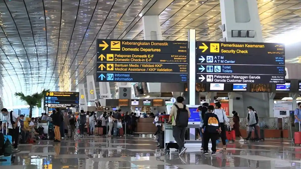Hari Ini Puncak Arus Mudik Libur Nataru di Soetta, Penumpang Agar Siapkan Dokumen Keberangkatan