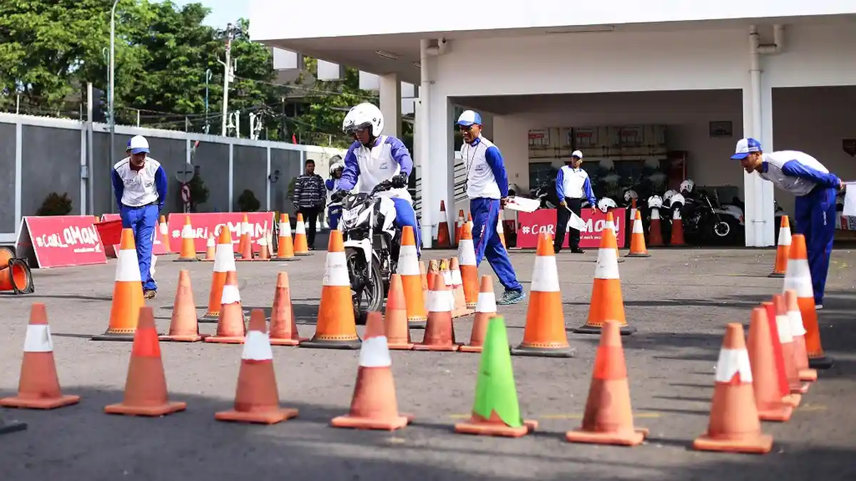 Belasan Ribu Bikers Berkolaborasi Wujudkan Perilaku Aman Berkendara di Jalan Raya