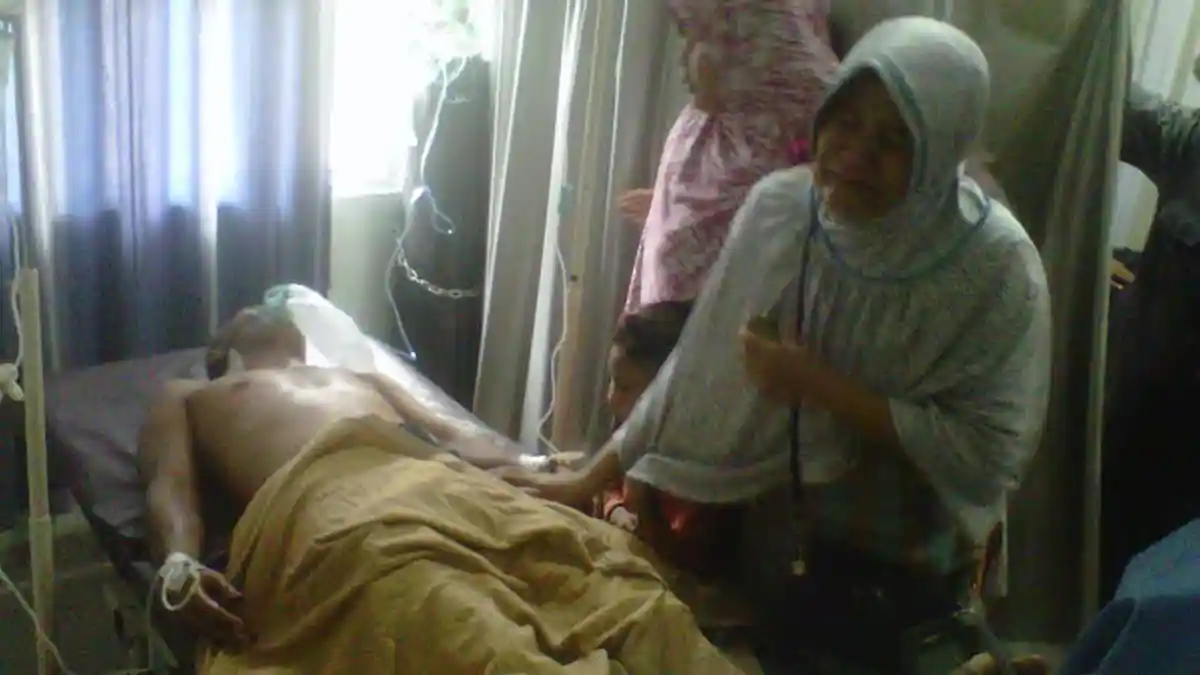 Berselisih Soal Air, Warga Tusuk Leher Ketua RW Kampung Harapan