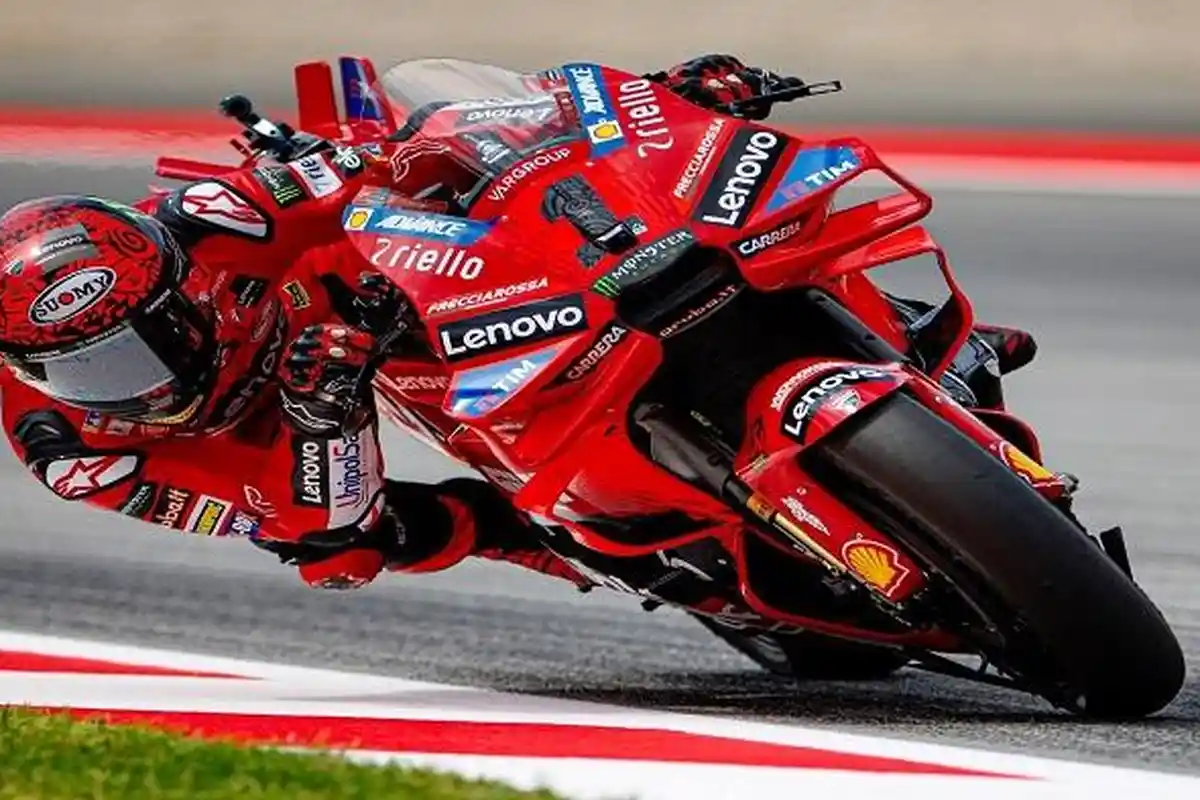 Francesco Bagnaia Selangkah Rebut Pole Position MotoGP Catalunya 2024, Jorge Martin Grid Berapa?