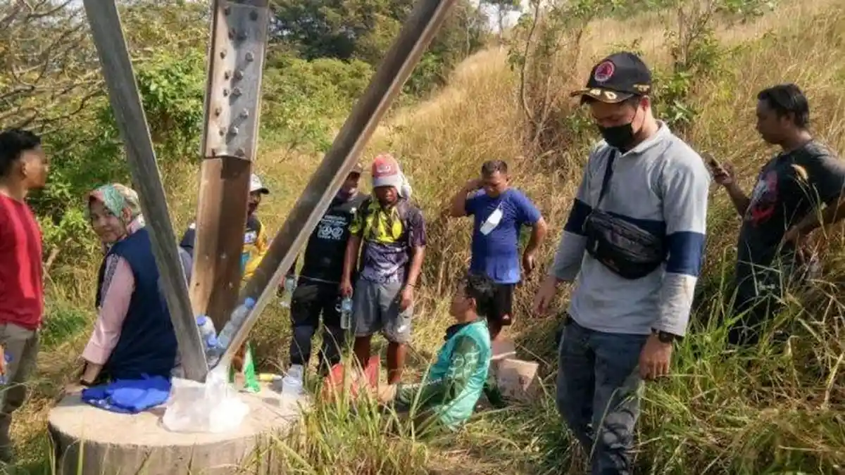 BPBD Evakuasi Dua Goweser Tersesat di Bukit Pemancar Cilegon