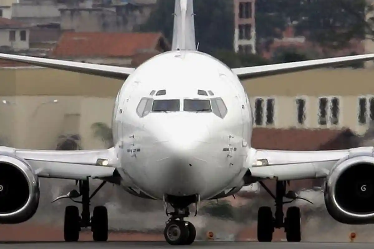 Penyebab Pesawat Trigana Air Tergelincir Terungkap, Terdengar Ledakan dan Api, Mesin Diduga Rusak