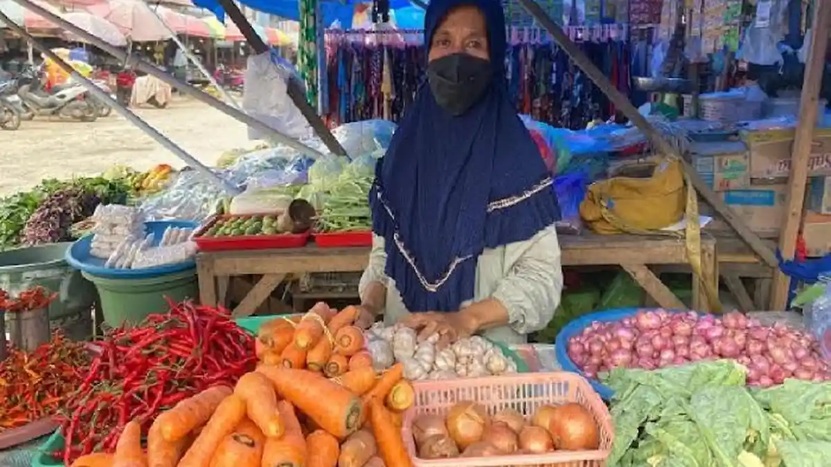 H-4 Hari Natal 2023, Harga Cabai Rawit, Kentang Hingga Bawang Melonjak di Pasar Andounohu Kendari