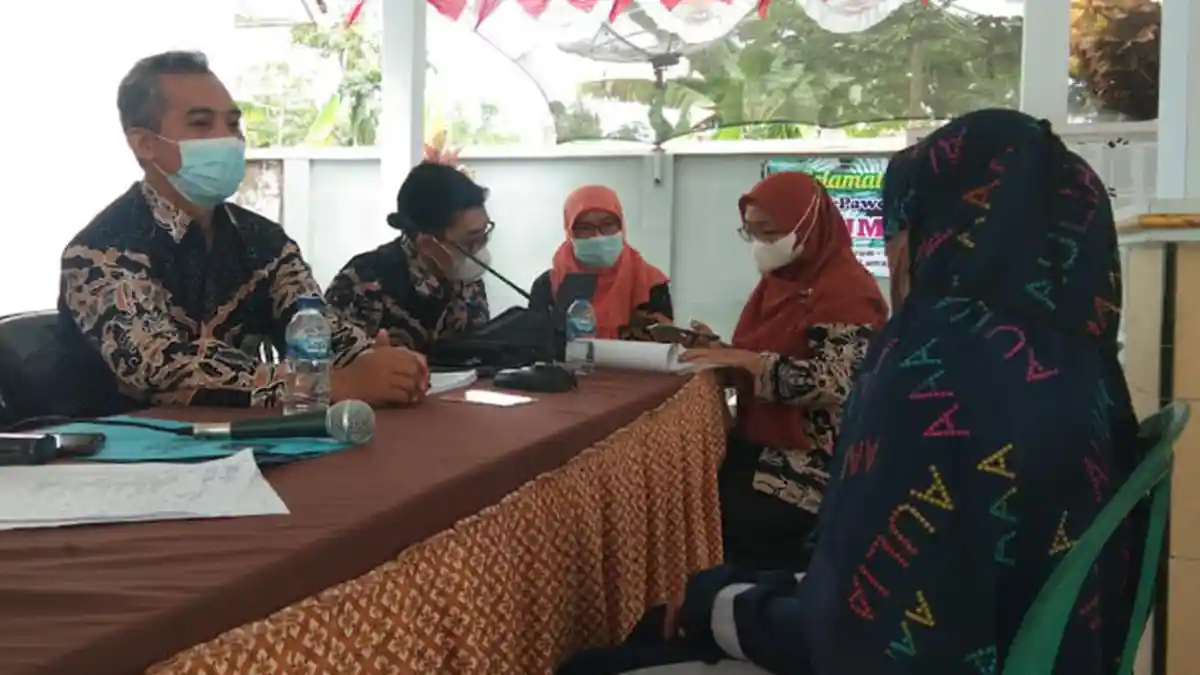 Bansos di Lumajang Kembali Ramai, Keluarga Penerima Komplain KKS Dikuasai Pemilik E-Warong