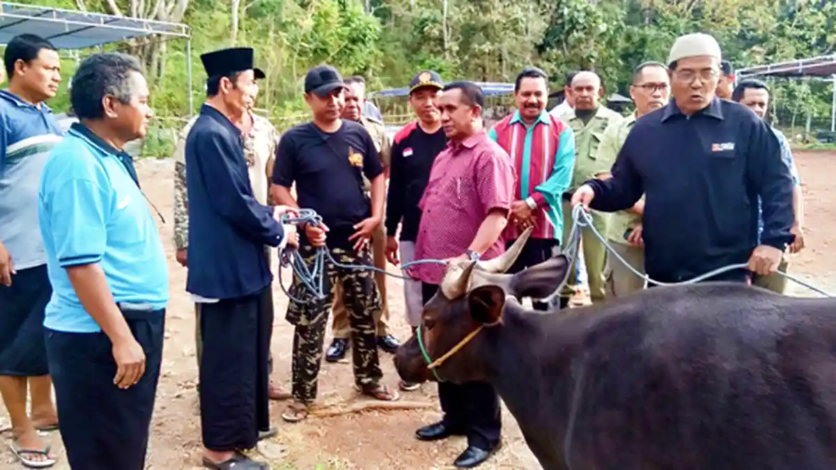 Imam Masjid Jami' Almuhajirin Kefamenanu Ucapkan Terima Kasih Kepada Bupati TTU