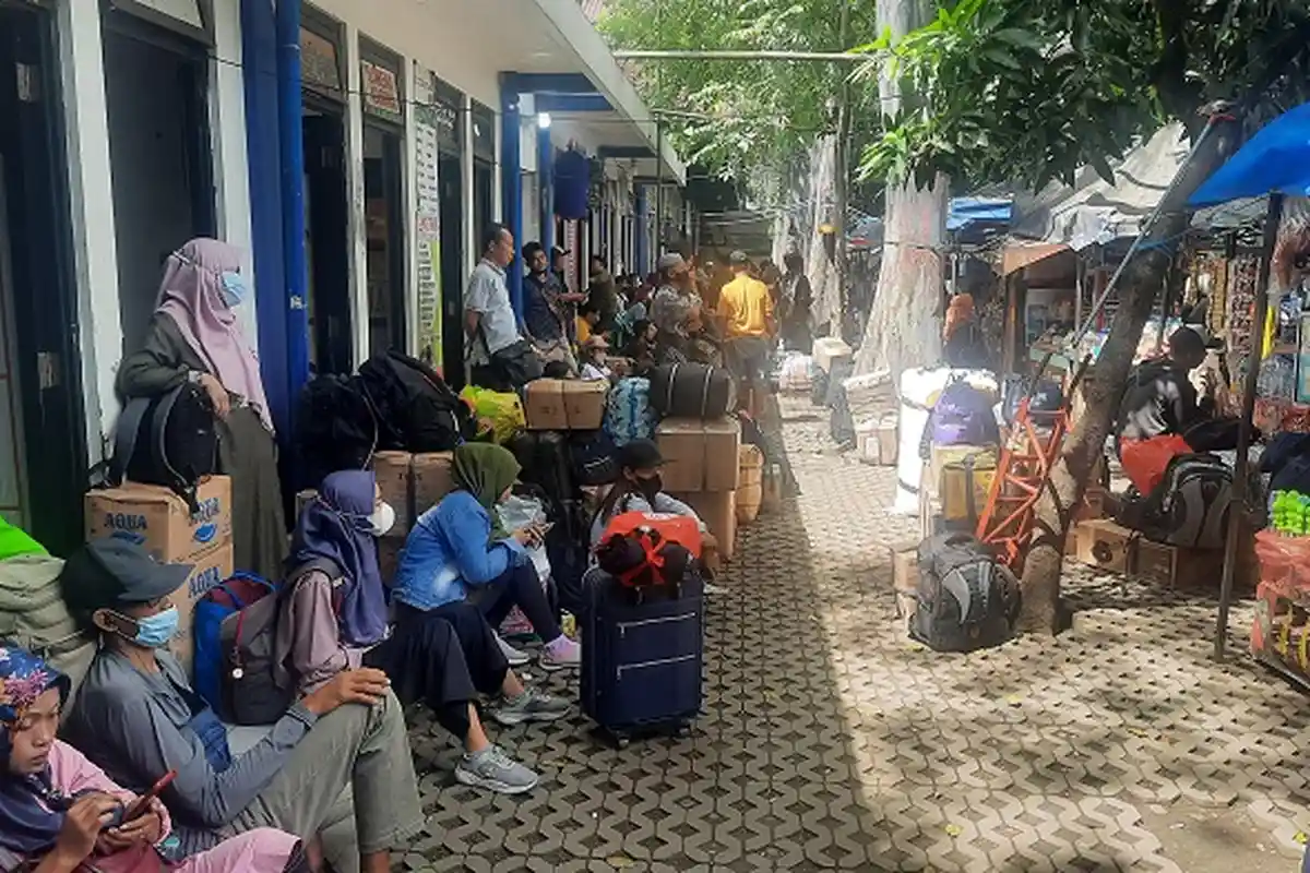 Harga Tiket Bus ke Banyuwangi Jawa Timur Tembus Rp 800.000 di Terminal Poris Plawad Tangerang
