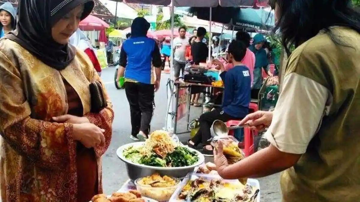 Info Tempat Beli Takjil di Sragen : Datang Saja ke Pasar Takjil Jalan Diponegoro, Buka Setelah Ashar