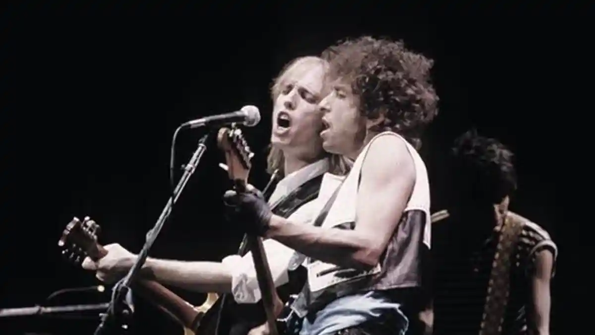 Tom Petty Meninggal, Bob Dylan: Aku Tidak Akan Pernah Melupakannya!