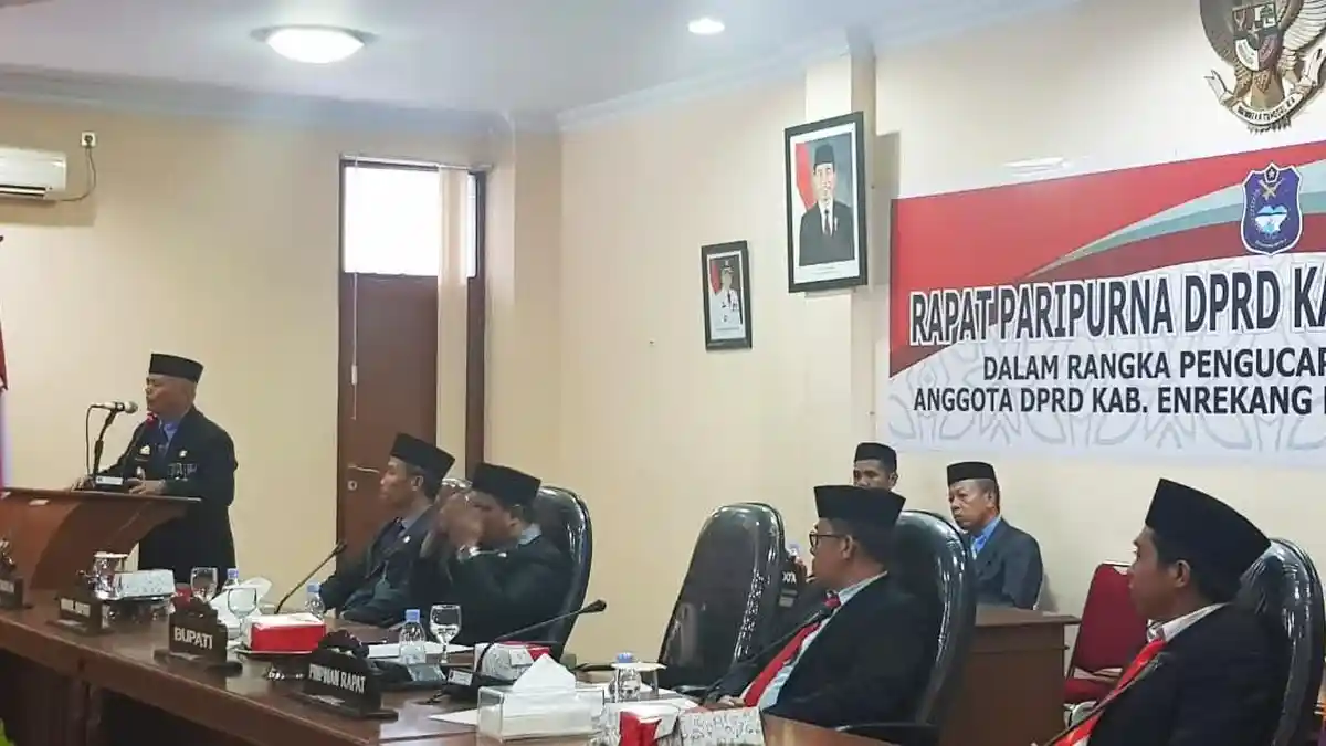 Hadiri Pelantikan Anggota DPRD Enrekang, Muslimin Bando Harap Warga Sejahtera