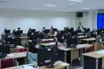 Curangnya-Peserta-UTBK-di-Undip-Pasang-Alat-Logam-di-Telinga-Anggota-DPR-Lebih-Gagal-dengan-Jujur.jpg