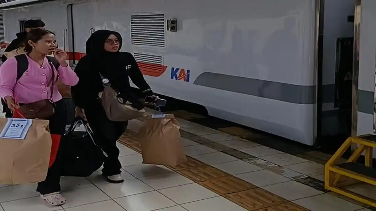 26 Ribu Penumpang Gunakan Kereta Api Saat Libur Panjang Paskah