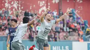 selebrasi-bomber-bali-united-ilija-spasojevic-usai-jebol-gawang-persik.jpg