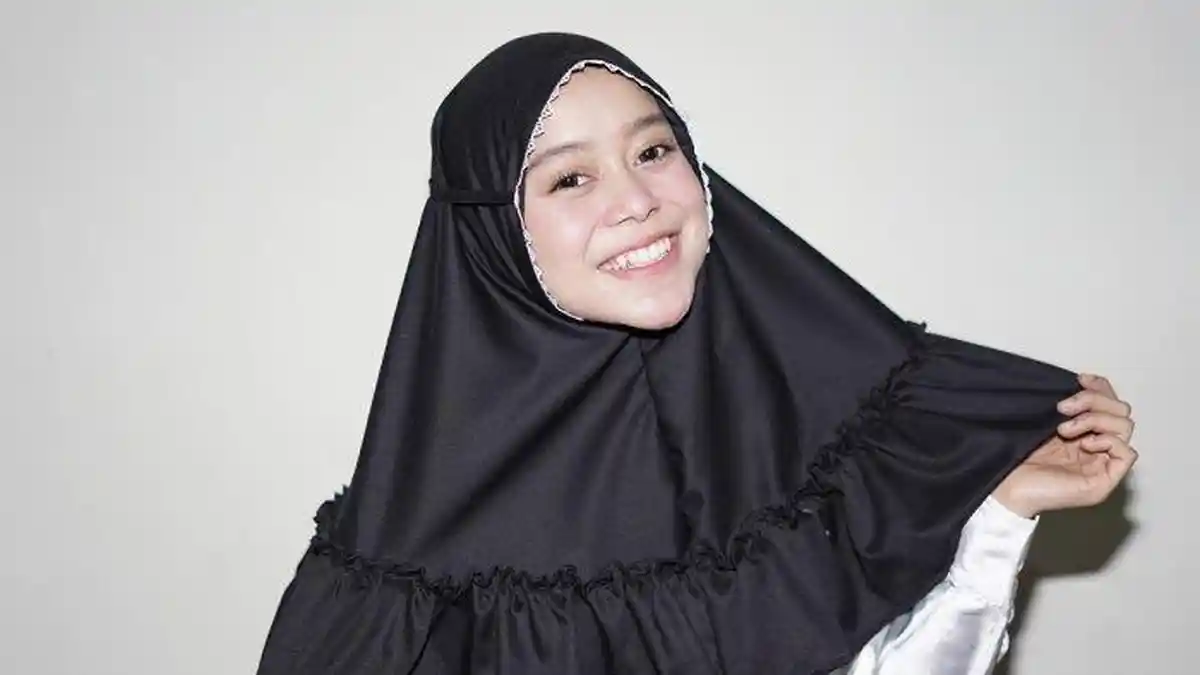 Lesty Kejora Peringkat 5 Wanita Tercantik Dunia, TB Top Beauty World Tanggapi Komentar Netizen +62
