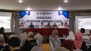 PEREDARAN-ROKOK-ILEGAL-Kegiatan-sosialisasi-ketentuan-di-bida.jpg