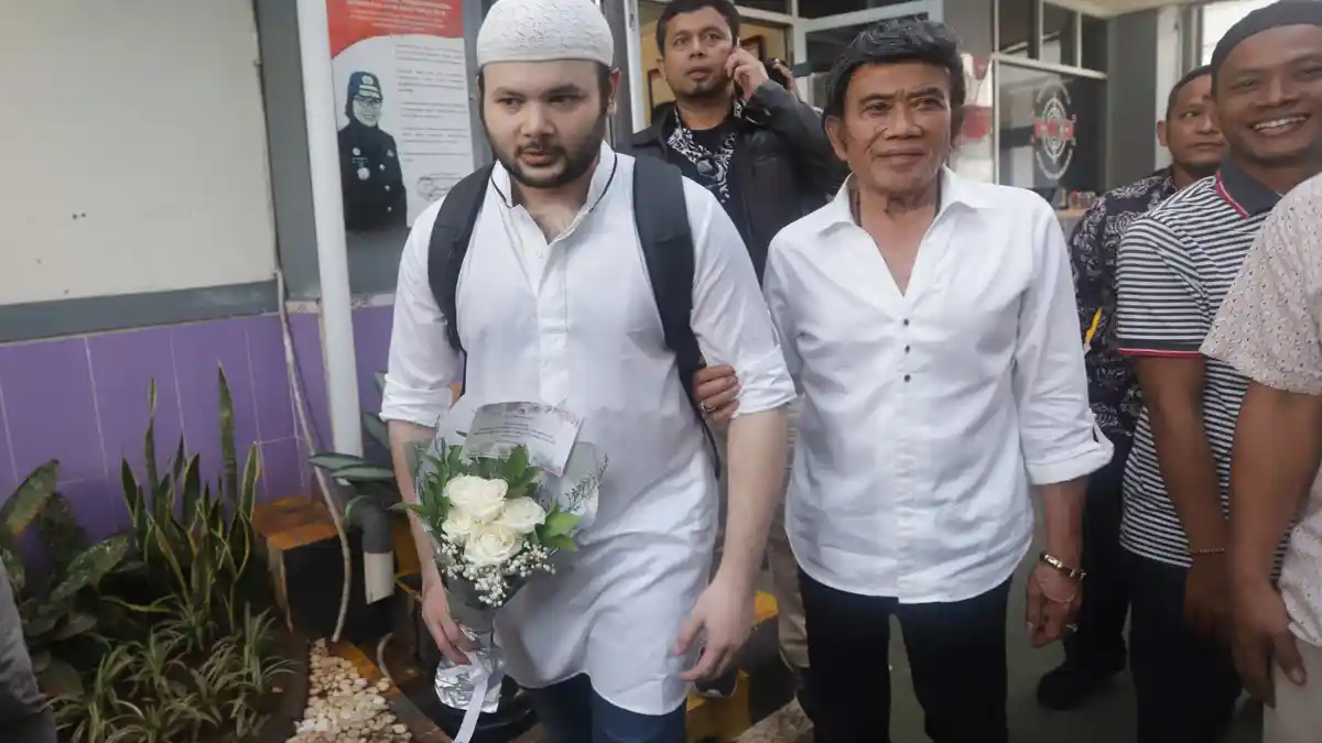 Soal Narkoba, Ini Peringatan Rhoma Irama yang Disampaikan kepada Ridho Rhoma