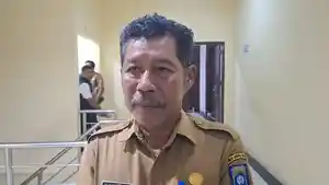 Kepala-Dinas-Pendidikan-Kabupaten-Bangka-Tengah-Indrawadi.jpg