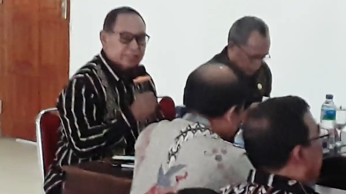 Josef Nae Soi Usul Lab Pemeriksaan Swab di Kupang,Sikka dan Labuan Bajo