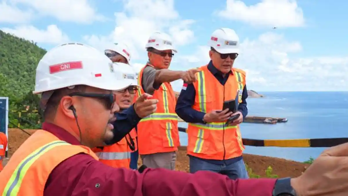 Masuk Proyek Strategis Nasional, Menteri ESDM Tinjau Progres Smelter Nikel Ceria
