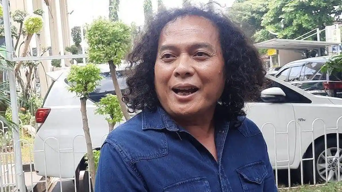 Deolipa Yumara Eks Pengacara Bharada E Siap Bela Pegi Dalam Kasus Vina : Mending Sekarang Lepaskan