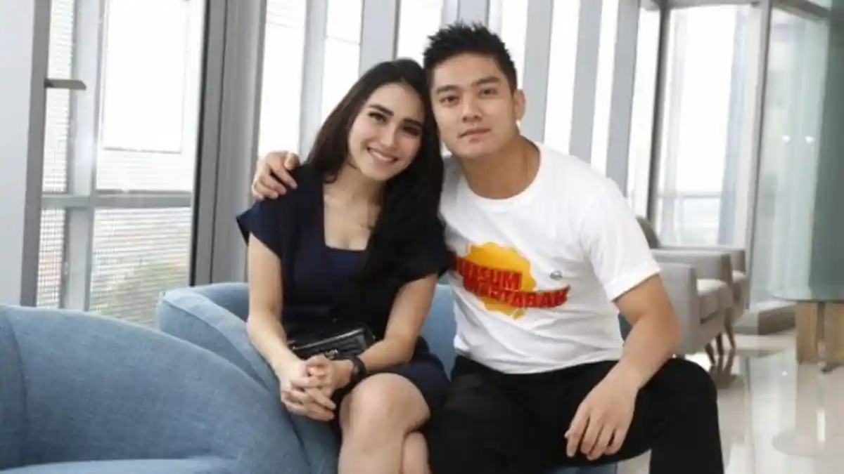 Profil dan Instagram Boy WIlliam, Presenter Tampan yang Kini Tengah Dekat dengan Ayu Ting Ting