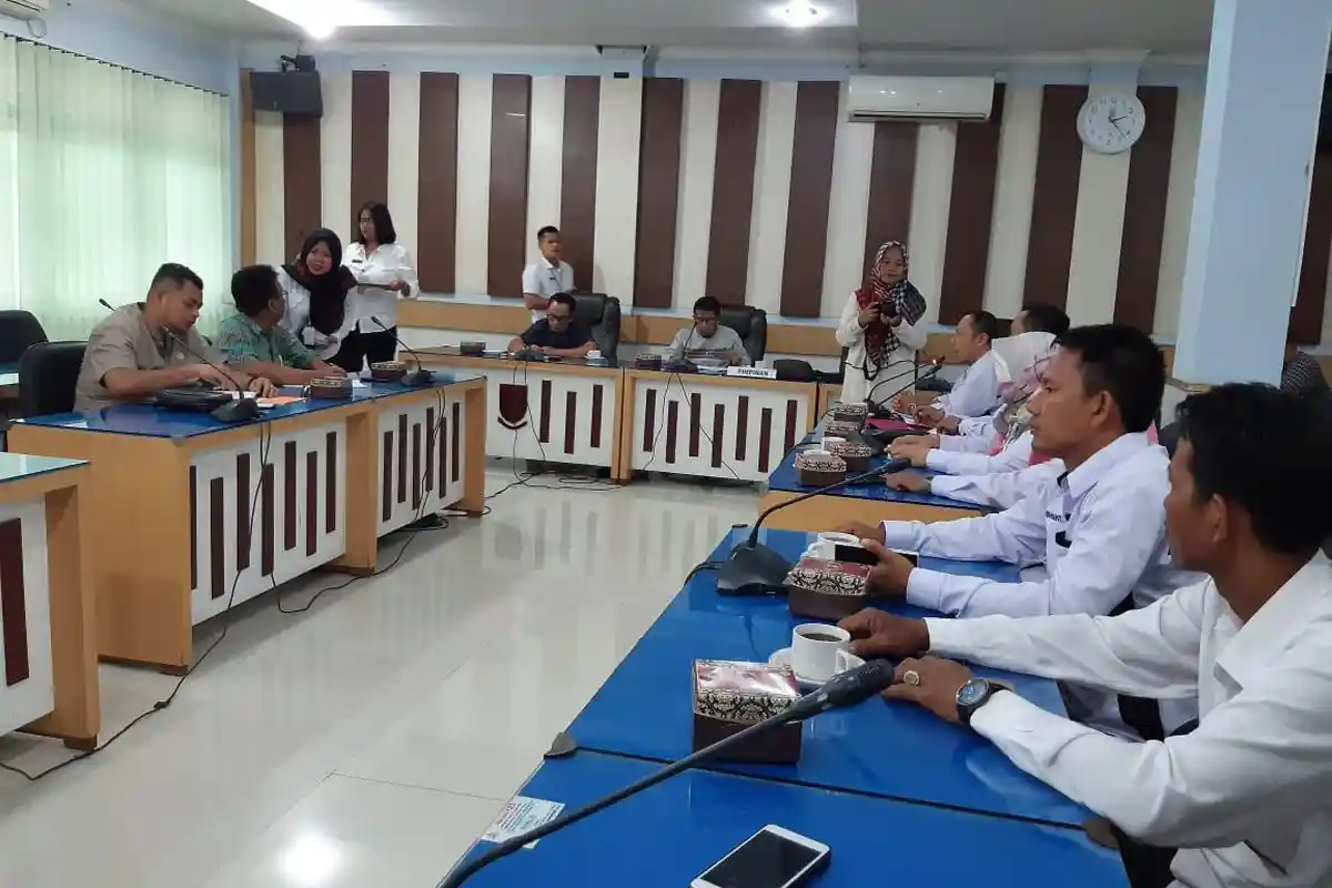 Puluhan Tahun Mengabdi Tapi Nasibnya Terlunta-lunta, Honorer K2 Kota Jambi Minta Perlindungan Hukum