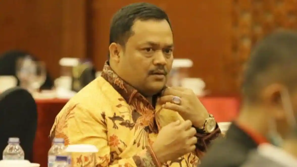 Mahasiswa, JKA, Tukin, dan Pokir: Mengapa Rakyat Harus Membayar dengan Kesehatan?