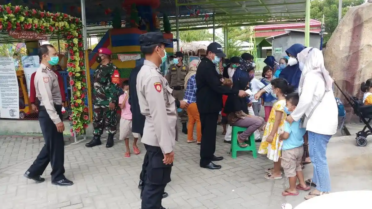Larangan Mudik, Petugas Gabungan Pantau Prokes Eduwisata Lontar Sewu