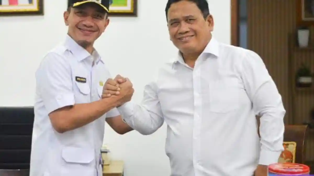 Detik-detik Hasbi Datangi Rumah Amir Hamzah, Konflik Bupati vs Wabup Lebak Selesai