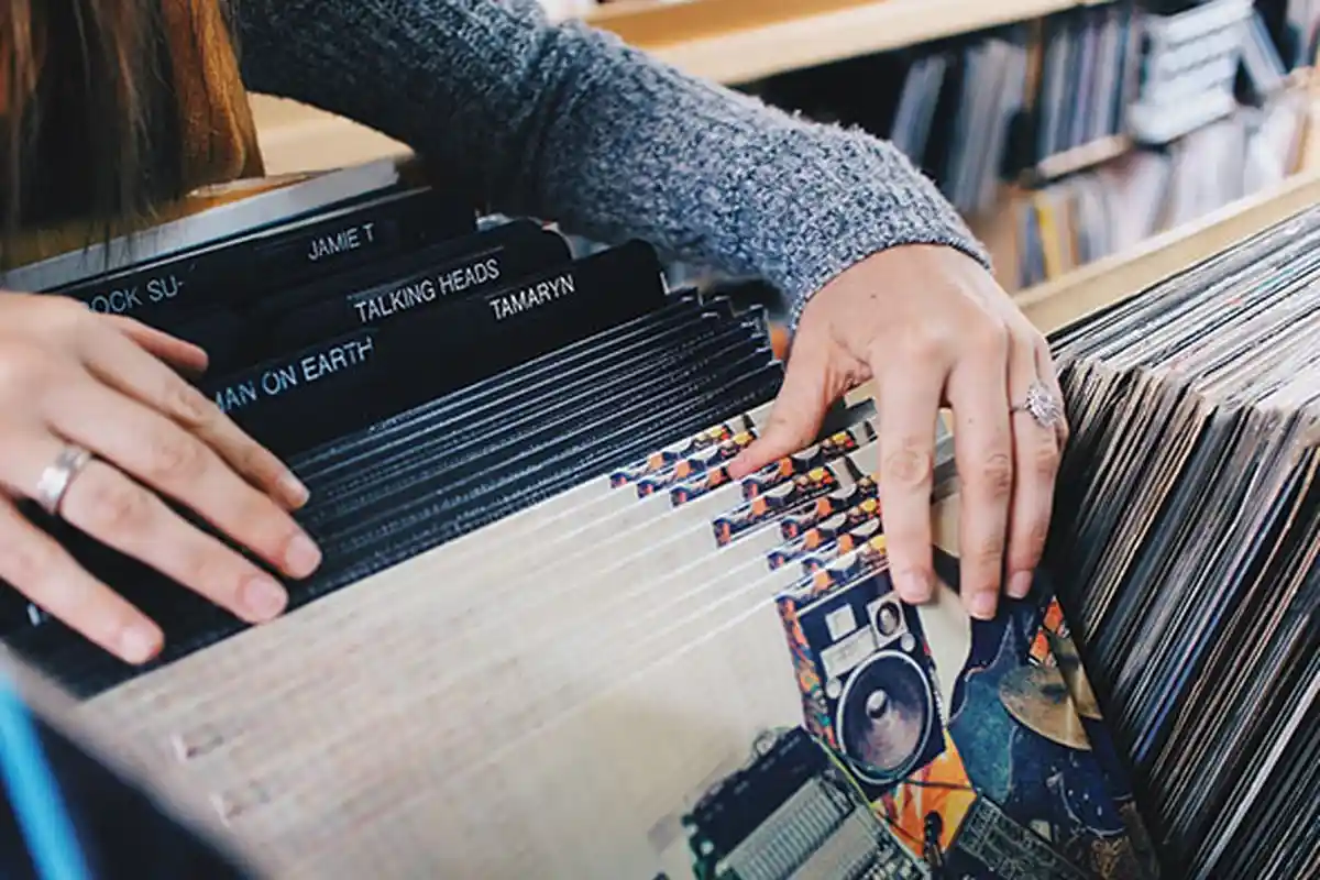 Download Lagu Kenangan, Tembang Lawas tahun 80an dan tahun 90an yang Populer