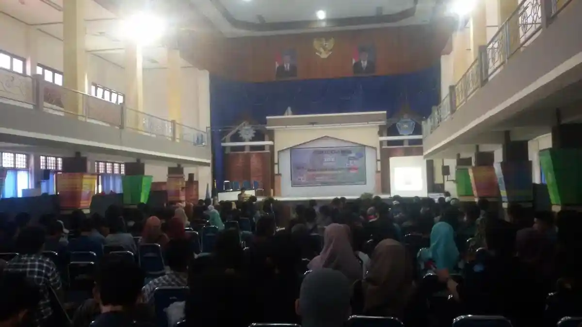 Ribuan Mahasiswa Ramaikan Civil Side 2016 Teknik Sipil Unismuh