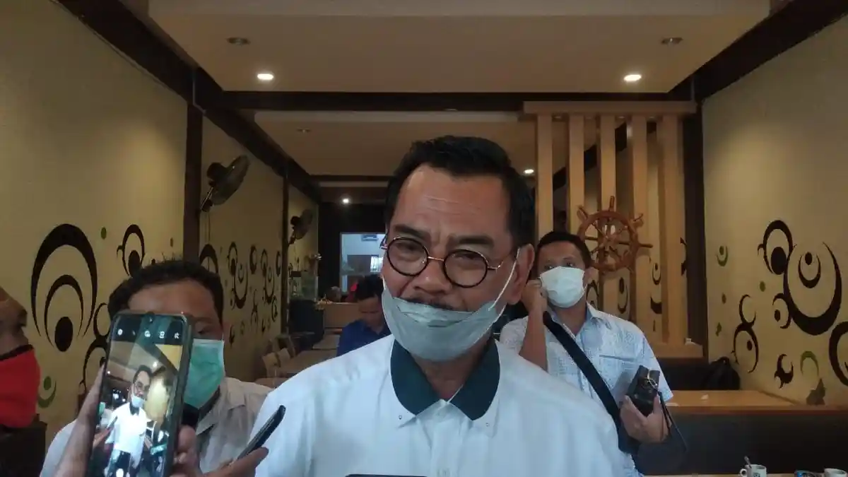 PILGUB KEPRI, Ismeth Abdullah Dikabarkan Duet dengan Soerya, Ini Respon Ketua DPD PDI P Kepri