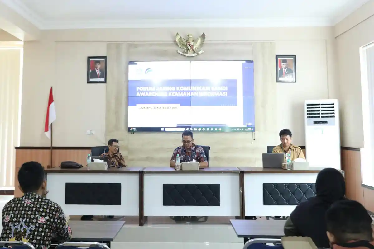 Antisipasi Ancaman Keamanan Siber, Diskominfo Lumajag Latih Admin Organisasi Perangkat Daerah 