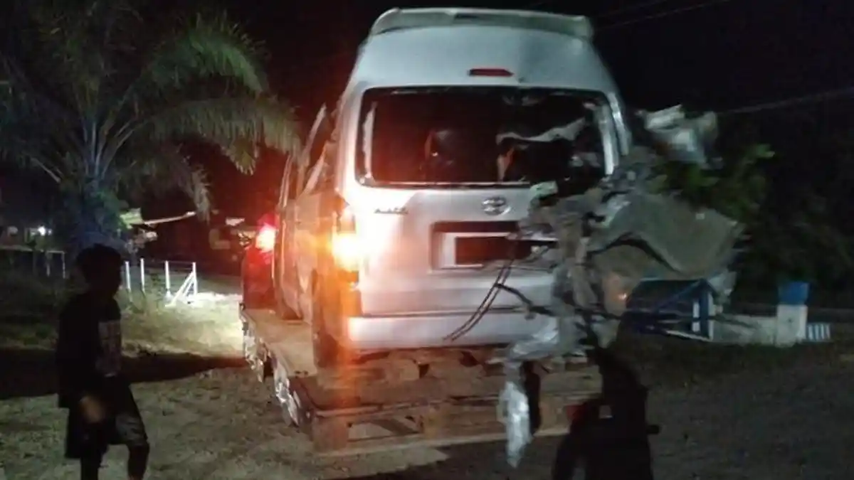 Identitas 4 Penumpang Travel Hiace yang Meninggal Akibat Kecelakaan Maut di Muba, 3 Warga Asal Jambi - Sripoku.com