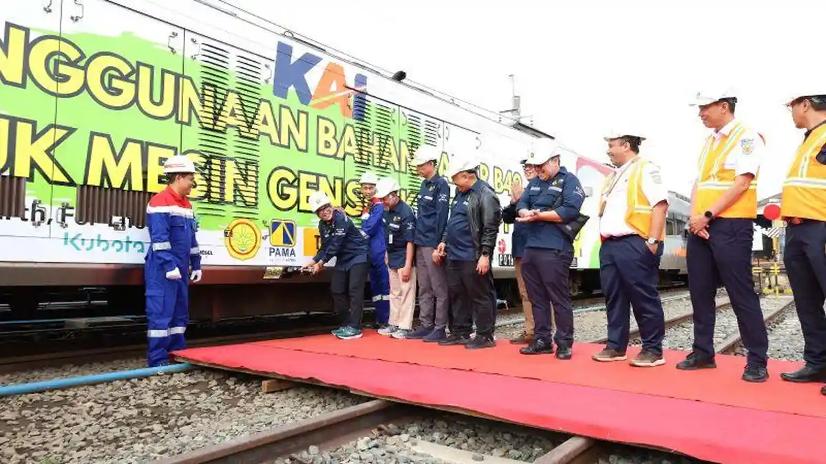 Pemerintah Uji Coba Penerapan BBM Campuran 40 Persen Sawit untuk Kereta Api