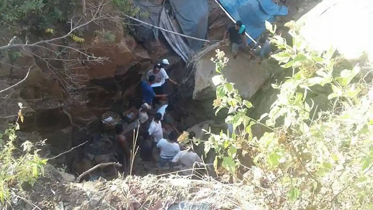 Longsor Timpa Tiga Penambang Batu, Satu Orang Dilaporkan Tewas