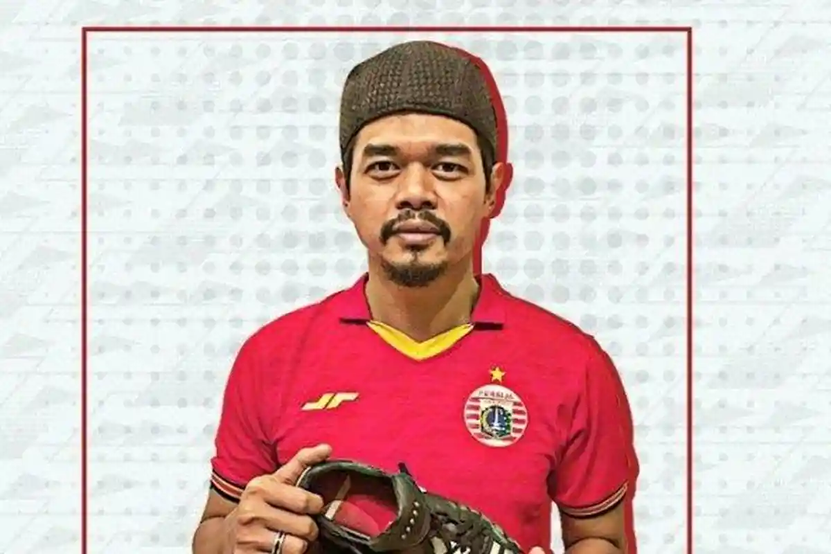 Begini Penampakan Sepatu Keramat Legenda Persija, Bambang Pamungkas Terjual Rp 18 Juta, Simak Info