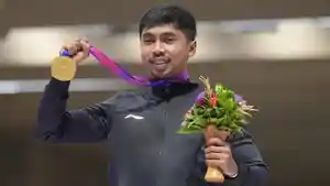 Muhammad-Sejahtera-Dwi-Putra-raih-medali-emas-Asian-Games-2022.jpg