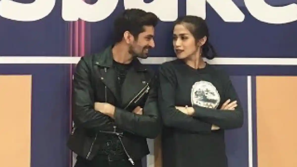 Basah Kuyup, Jessica Iskandar Foto Mesra Vishal Singh di Tempat Rekreasi, Sudah Jadiankah?