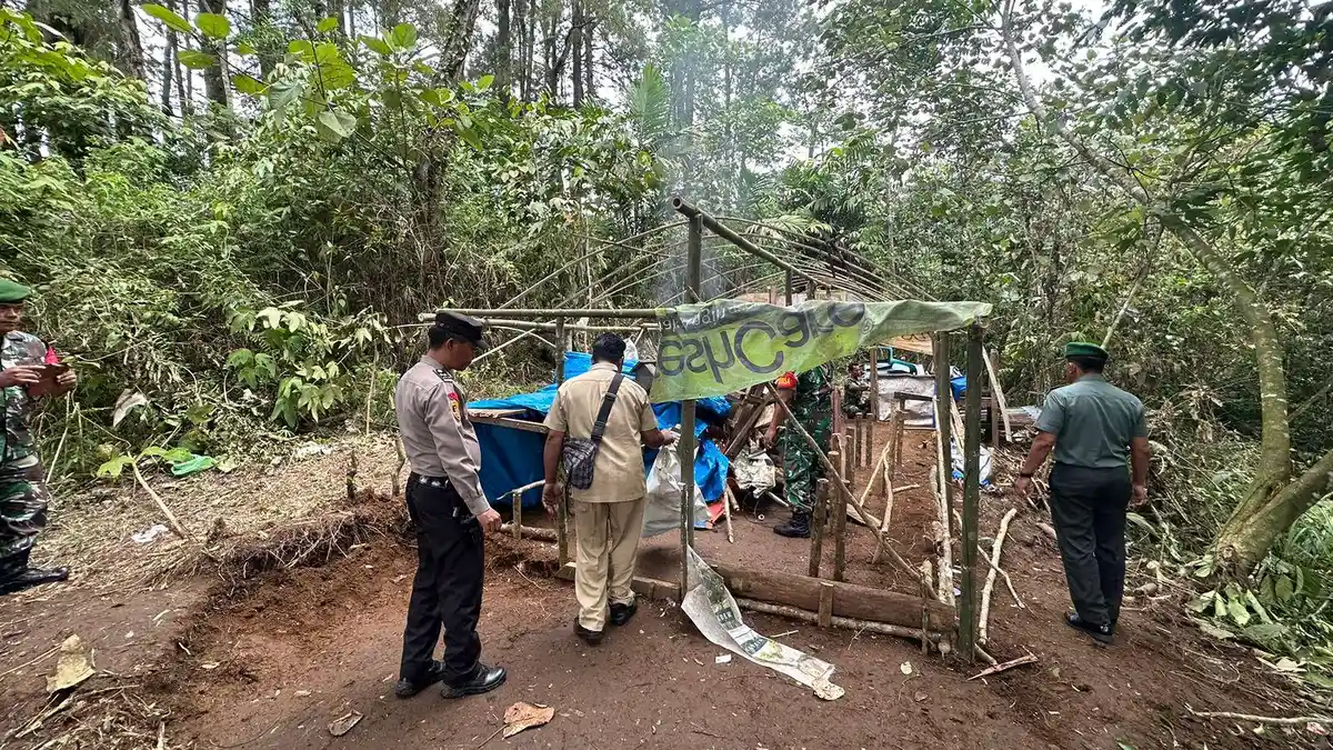 Kapolsek Pancur Batu Pimpin Pengerebakan Narkob, 3 Pelaku Diamankan