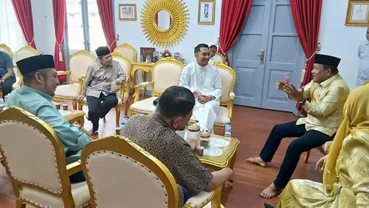 Bupati  Bireuen Terima Kunjungan Silaturahmi Putra Bireuen, CEO Indonesia Airlines