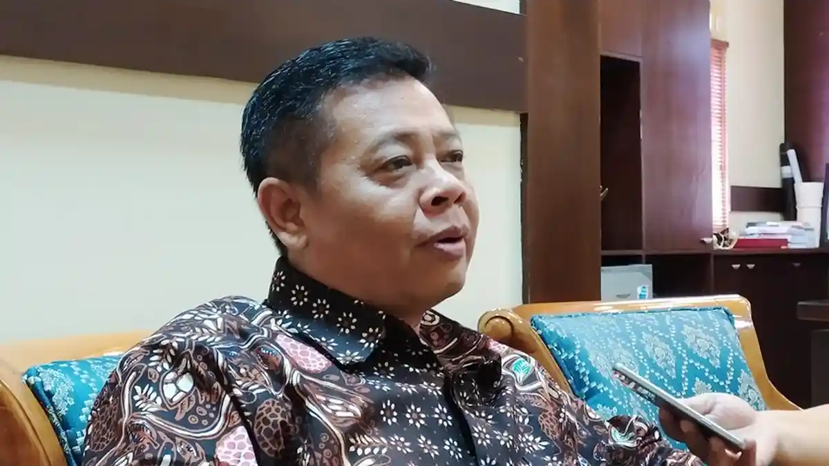 Tanggap Cuaca, Pangkas Pohon Sebelum Tumbang