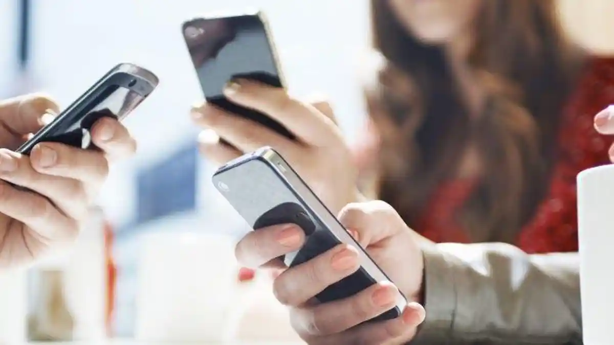 Kalau Gak Mau Rugi, Jangan Beli 4 Tipe Ponsel Android Berikut ini