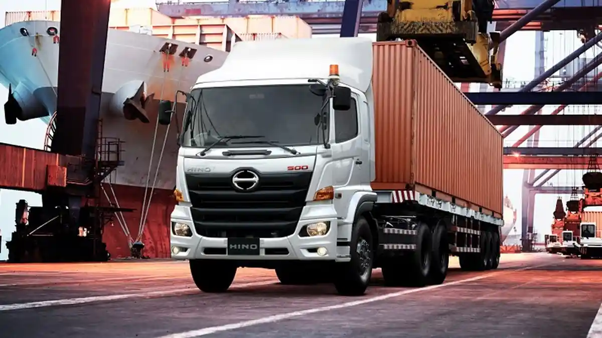 Usung Teknologi Mesin Common Rail, Hino Optimistis Sambut Standar Emisi Euro
