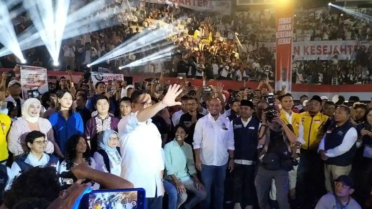 Anies Minta Relawan Tak Perlu Marah jika Ada yang Rusak Baliho, Silakan Lapor Polisi