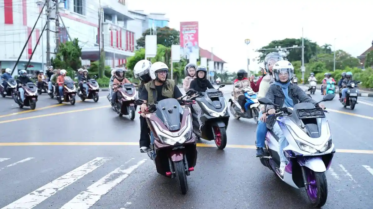 Ajak Wakil Gubernur Babel Terpilih, Honda PCX Roadsync Ngabuburide Keliling Pangkalpinang