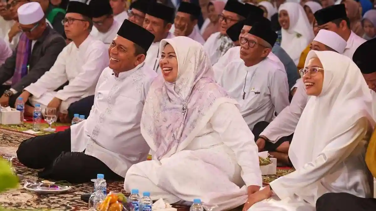 Warga Kepri Datangi Gedung Daerah Ikuti Tabligh Akbar Peringatan Maulid Nabi