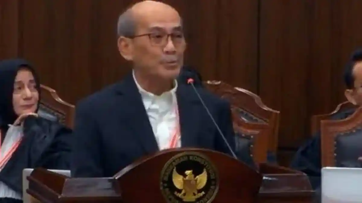 SOSOK Ekonom Faisal Basri Meninggal Akibat Sakit Jantung, Sempat Sebut Banyak Menteri Berniat Mundur