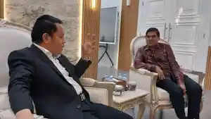 Prof-Mujiburrahman-berdiskusi-dengan-Sekretaris-Jenderal-Kementerian-Agama-RI.jpg