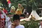 Kirab Sadranan Gunung Kalong